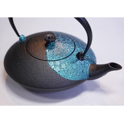 南部鉄器 鉄瓶 陰陽 翡翠(カワセミ)0.75L 及富作 伝統工芸品 [AK048]