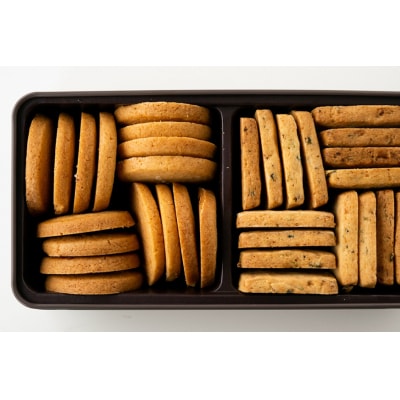 SAIKICHI BUTTER COOKIE 缶入り 32枚 [20563877] ◎