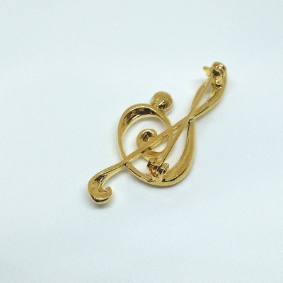 ブローチ・ト音記号(淡水本真珠・ボタン)G　1978