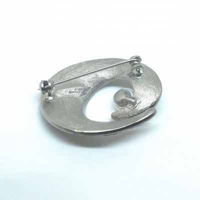 ブローチ・うずまき(A)(淡水本真珠・ボタン) 1980