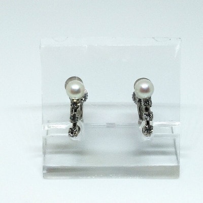 真珠イヤリング・スリービーズ(淡水本真珠・ボタン) 1998