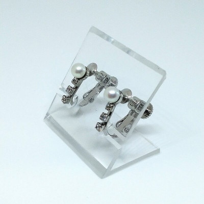 真珠イヤリング・スリービーズ(淡水本真珠・ボタン) 1998