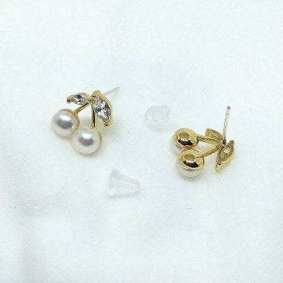 真珠ピアス・さくらんぼ・G(淡水本真珠・ボタン)2116