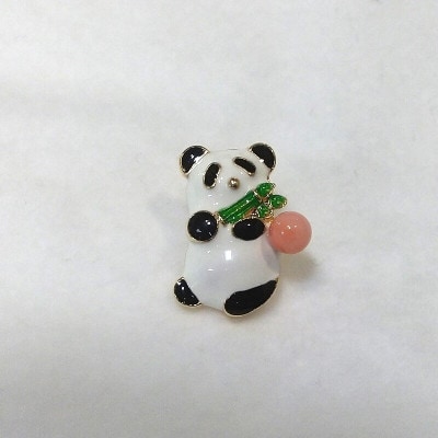 珊瑚ピンブローチ・パンダ(深海珊瑚)2117