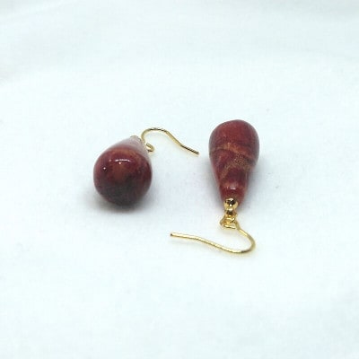 珊瑚ピアス・つりがね(アフリカ珊瑚)　2122