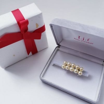 伊勢志摩産アコヤ真珠・シャンパンゴールドの帯留め　918