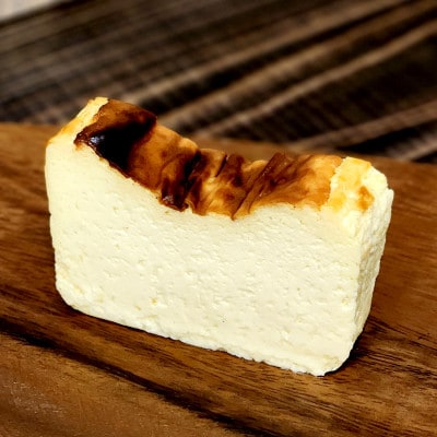 バスク　チーズテリーヌ　伊勢志摩チーズケーキ専門店FROM　はちみつ入りの濃厚スイーツ　1623