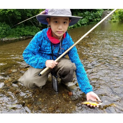 渓流釣り体験1日プラン　2名様　知床フィッシングガイド&コテージねこのしっぽ