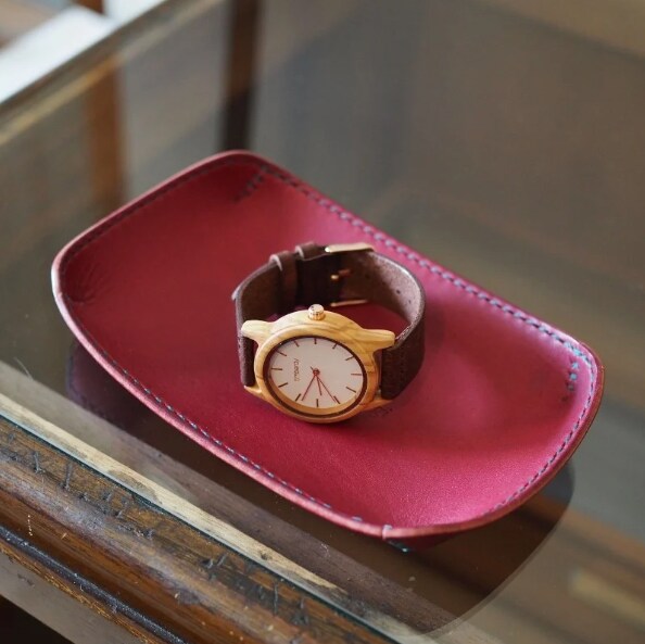 革マネートレー ブラック アクセサリーや小物入れ、プレゼントやギフトにも。手作り本革レザー 受注生産