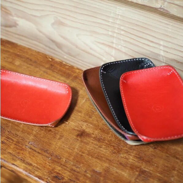 革マネートレー ブラック アクセサリーや小物入れ、プレゼントやギフトにも。手作り本革レザー 受注生産