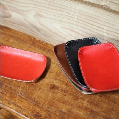 革マネートレー レッド アクセサリーや小物入れ、プレゼントやギフトにも。手作り本革レザー 受注生産