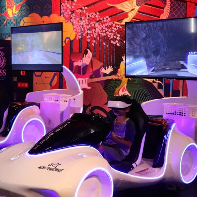 「V-World AREA クレディ・アグリコル<2時間遊び放題コース>」チケット<ペア>