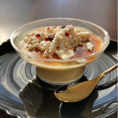 福岡市内製造　新食感生プリンセット(プレーン・塩黒蜜)　計8個 YG001