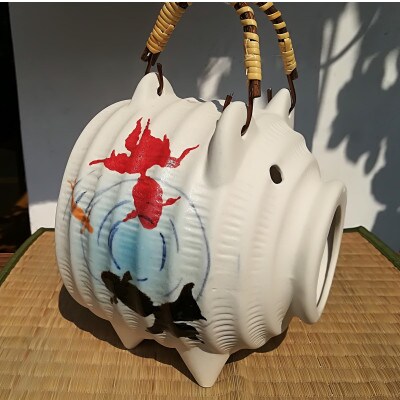 金魚柄の蚊取り豚