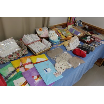 障がい者支援施設、長野県西駒郷の手作り菓子・製作品詰め合わせセット
