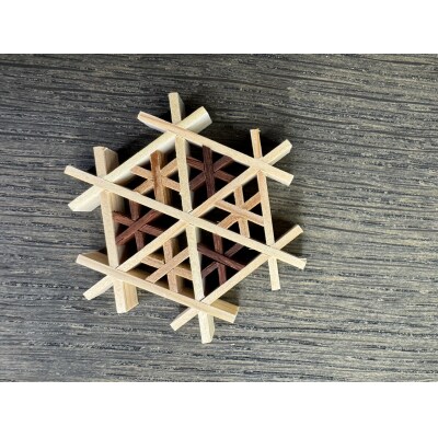 伝統工芸にふれる、組子体験　Aコース(組子のアクセサリー)(箸置き)