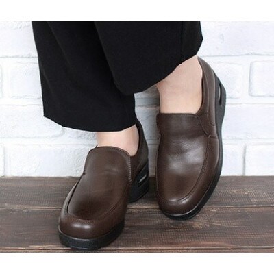 ピエールリッチ ソフトレザー4eエアー付きレディースシューズ 51 ダークブラウン 22 0cm お礼品詳細 ふるさと納税なら さとふる