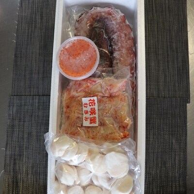 お刺身用たこ足・花咲かにむき身・刺身用ほたて・いくら醤油漬 D-36031