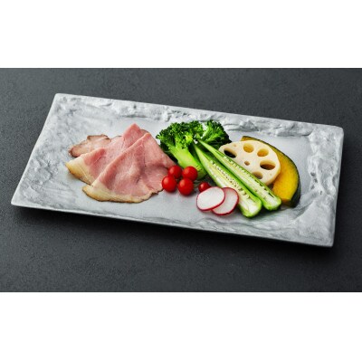 「ひんやり」をキープしてくれるアルミ鋳物のアペタイザープレートセット Mt.plate