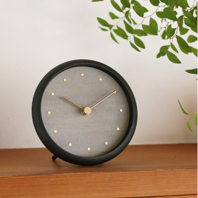はなもっこ 掛時計 淡墨 ブラック(スタンド付き)