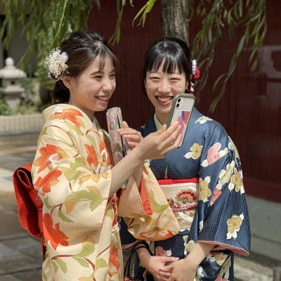 レトロ着物で楽しむ金沢散策計女性1名