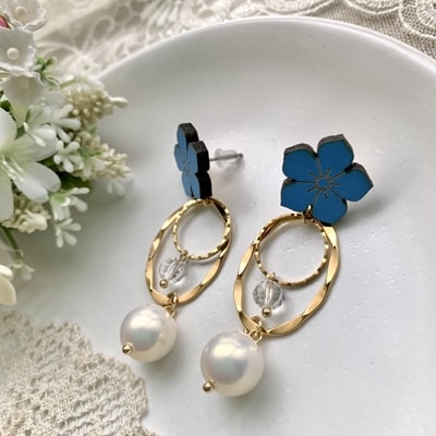 水色桔梗とフープの耳飾り(ピアス)