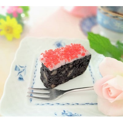 腸活ブラウニー(15個入り)　いちごパウダー、ストロベリーチョコのトッピング付き活性炭入りスイーツ