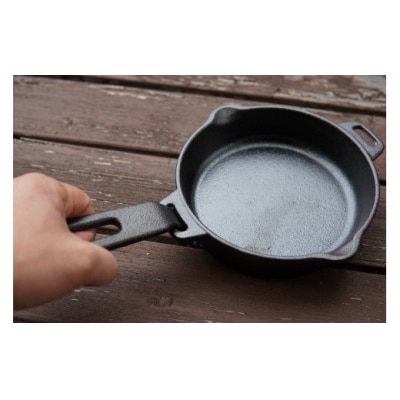 【取っ手が取れる!】izakaスキレット　6.5インチ　蓋つき【640】