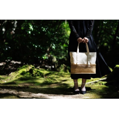 ふたえ籠サイズLホワイト(竹籠フレーム帆布バッグ)