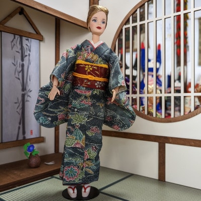 ドール着物　～着せ替え人形の小さな着物と帯セット～