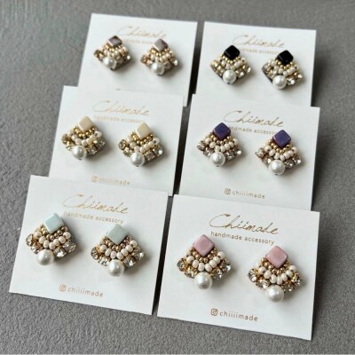 ビーズ 刺繍 ひし形 : ピアス   ミントグリーン ジュエリー アクセサリー chiimade