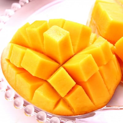 【2026年7月から順次発送・最上級特秀】名匠・比嘉峯夫さんが育てる アップルマンゴー1kg(2玉)