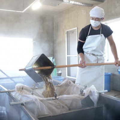 古宇利島産の黒糖セット(純黒糖2袋&粉黒糖1袋)