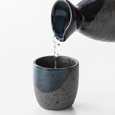 【弥彦酒造】彌彦 純米吟醸酒 清酒1.8L 1本 弥彦村産山田錦使用 新潟県 弥彦村