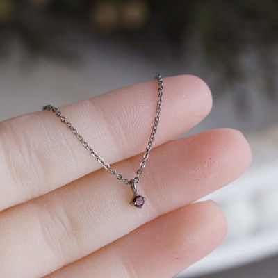 純チタンガーネットの一粒石ペンダント 誕生石 ネックレス 変色しにくい ギフト 新潟県 弥彦村