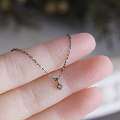 純チタンペリドットの一粒石ペンダント 誕生石 ネックレス 変色しにくい ギフト 新潟県 弥彦村