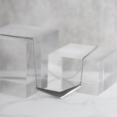 純チタンバーネックレス(V字)42cm