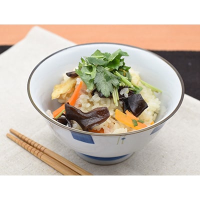 新潟県弥彦村産　越のうさぎ 生きくらげ(250g×4パック)