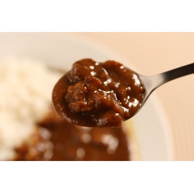 【お試し用】【神戸牛】角切り　煮込み用　500g(250g×2P)