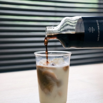 カフェオレベース600ml　加糖タイプ　2本
