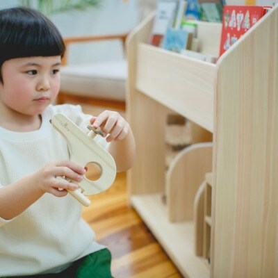 桧の家具　IKONIH　Book Shelf アイコニー　絵本棚
