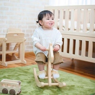 桧のおもちゃ　IKONIH　Rocking　horse アイコニー　木馬