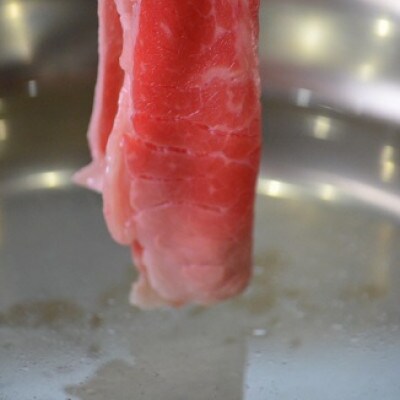 神戸牛 A5等級 黒毛 薄切り切り落とし モモ、カタ 2.2kg