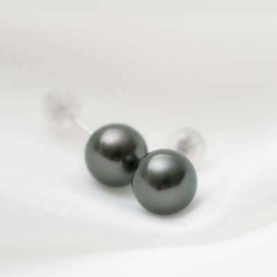 黒蝶真珠(タヒチパール)PT900 プラチナ スタッドピアス
