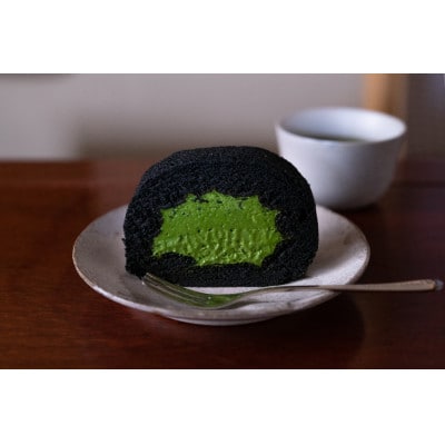 贈答用推奨!!オリジナル生クリーム　良質な抹茶使用　利休抹茶ロールケーキ　玄(げん)