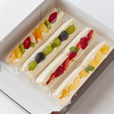 【冷凍4個】フルーツ専門店が作る　季節のフルーツサンド