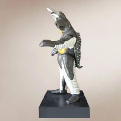 宇宙恐竜ゼットン(イルミネーション発光&音声ギミック搭載)GK完成品　ソフトビニール製塗装済完成品