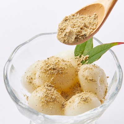 黒ごまきな粉君400g×4袋と大麦若葉入り黒ごまきな粉君200g×4袋のセット