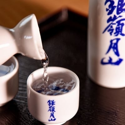 銀嶺月山 純米大吟醸 720ml 《山田錦100%使用》　012-E-GS001