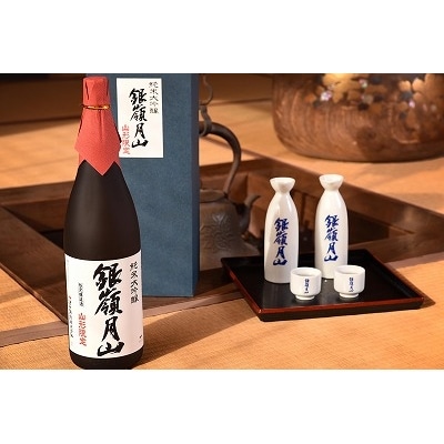 【限定醸造】銀嶺月山 純米大吟醸 山形限定1,800ml　030-E02